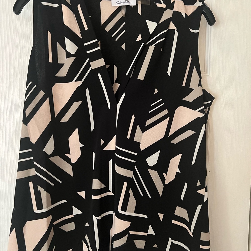 Calvin Klein Black and White Abstract Blouse